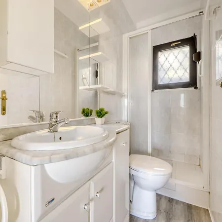 In Near Playa De Canyelles Apartamento